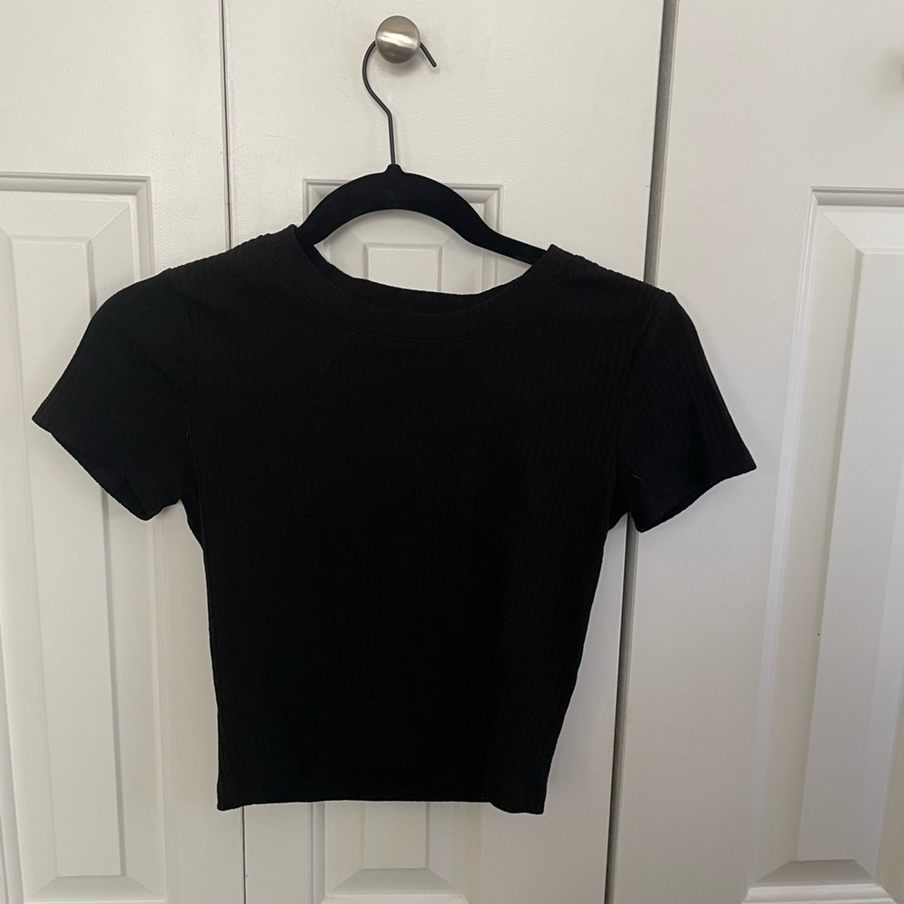 FOREVER 21: Top